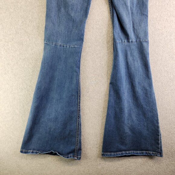Free People Jeans Womens 26 Blue We The Free Penny Pull On Flare Low Rise FP - Picture 6 of 16